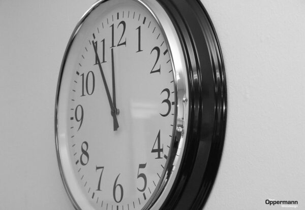 5 vor 12