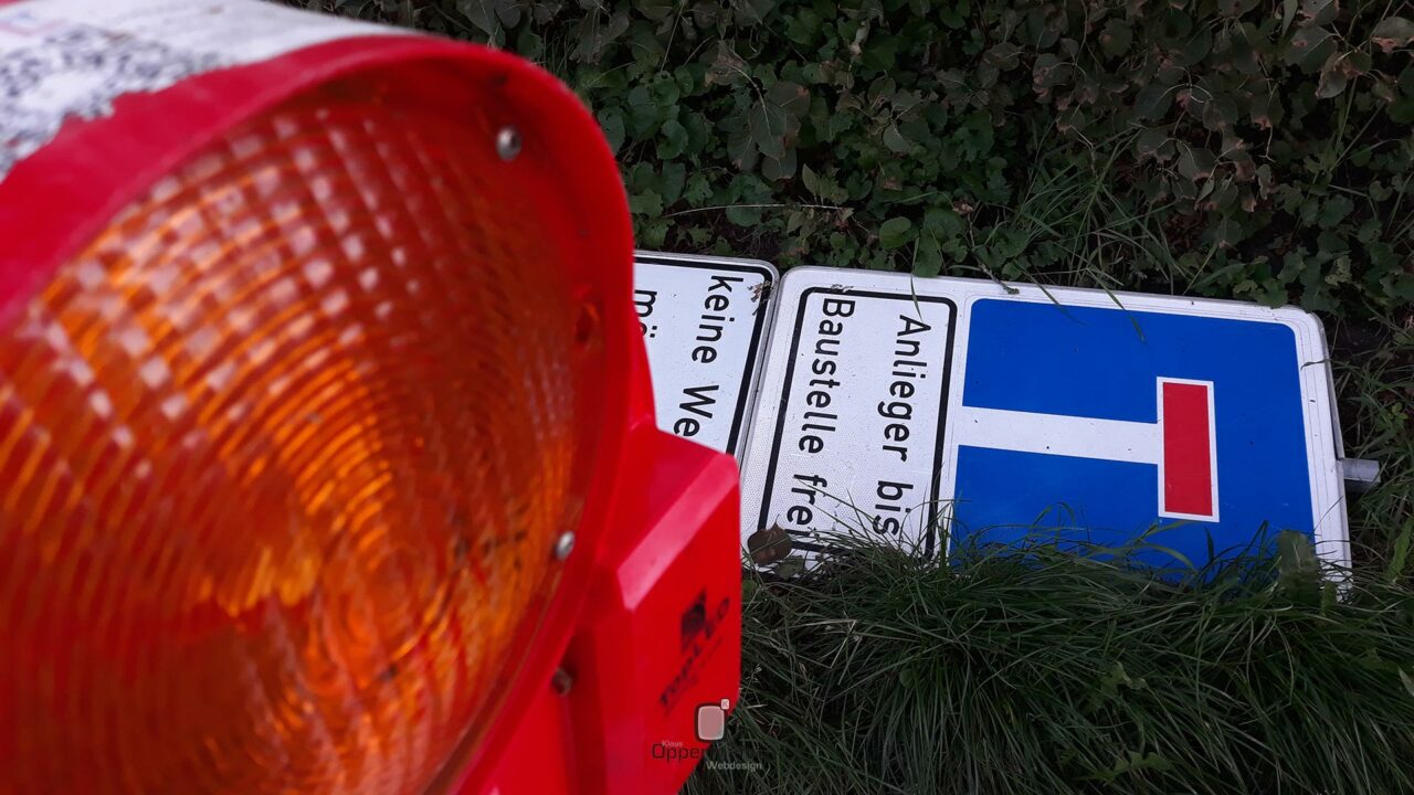 Schlider Sackgasse Halt Achtung Signal Rot Blau